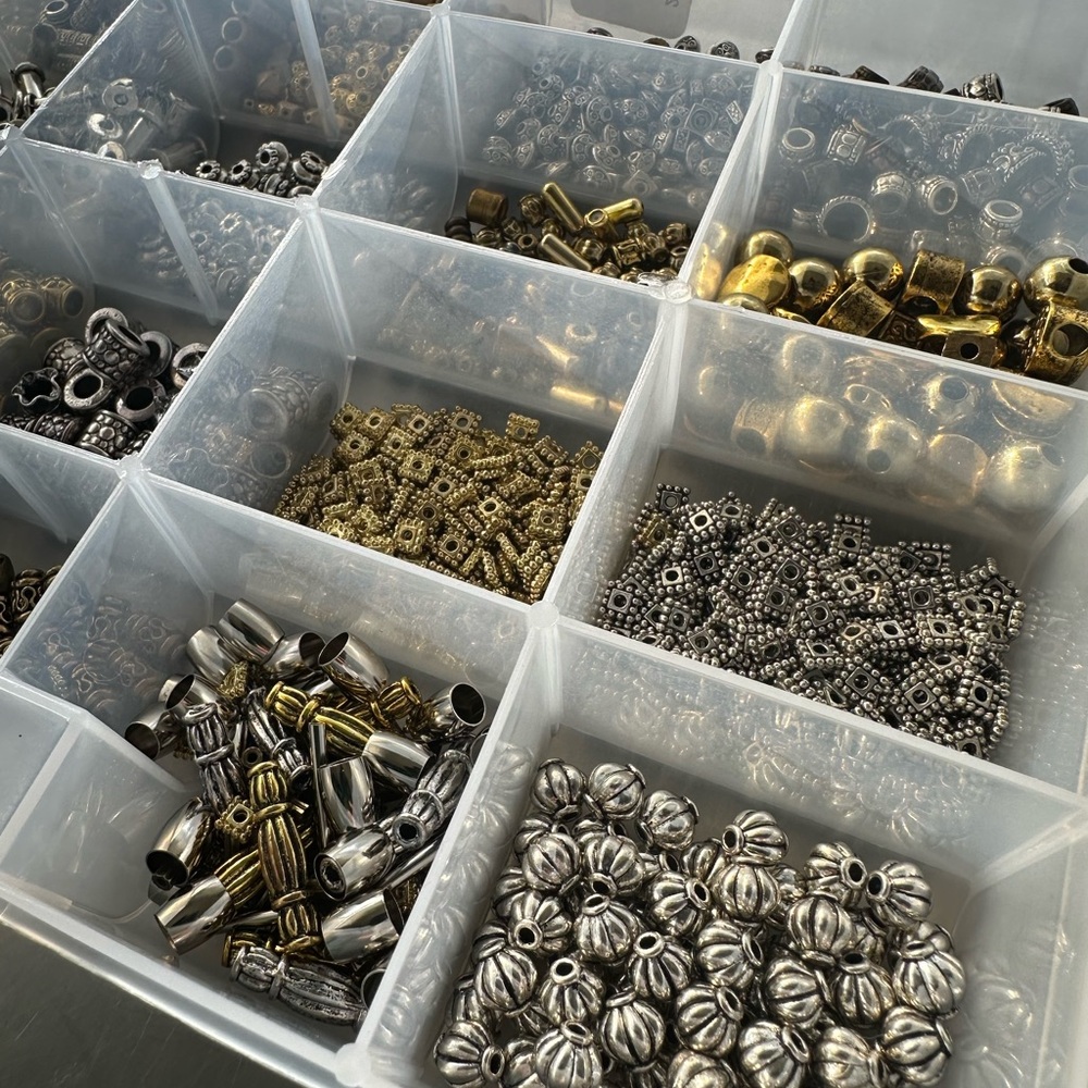 Jewelry Beads & Bead Storage Organizer - Picture 6 of 9